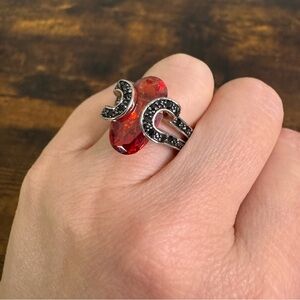 Red Oval Stone Ring with Black Accent Stones Silver Tone Art Deco Style Size 7